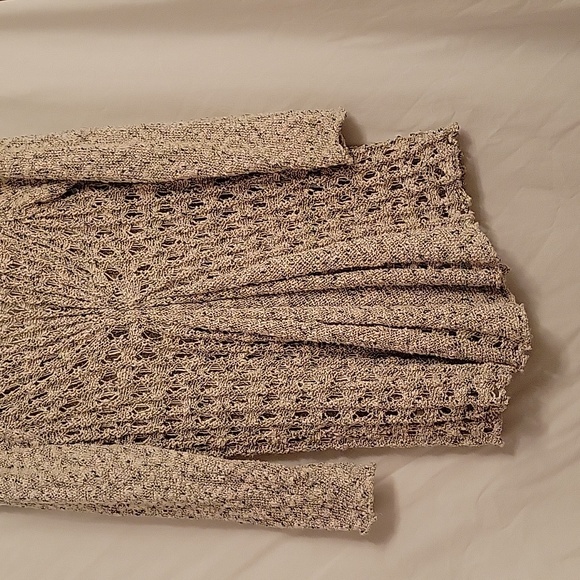 SOFT SURROUNDINGS SWEATER - Picture 4 of 5